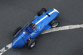 Rétromobile 2013 - monoplace bleu 3/4 arrière droit vue de haut