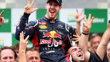 F1 GP Brésil 2012 Red Bull Vettel 3
