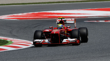 F1 GP Espagne 2013 Ferrari Alonso vue avant