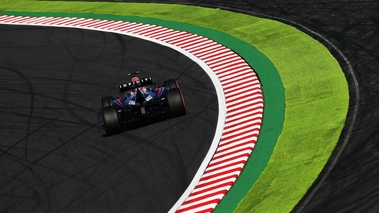 F1 GP Japon 2013 Red Bull Webber virage