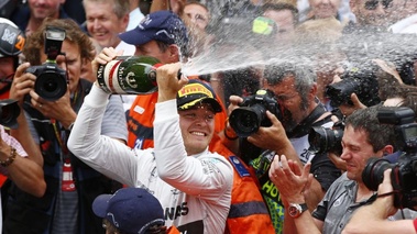F1 GP Monaco 2014 Mercedes victoire Rosberg champagne