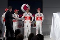 Lancement McLaren 2012 MP4-27 interview pilotes
