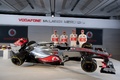 Lancement McLaren 2012 MP4-27 profil avec pilotes
