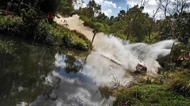 WRC Australie 2013 Citroën passage de gué