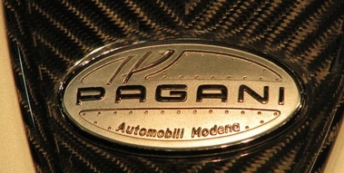 Pagani constructeur d'automobiles de sport fondé en 1992 par Horacio Pagani