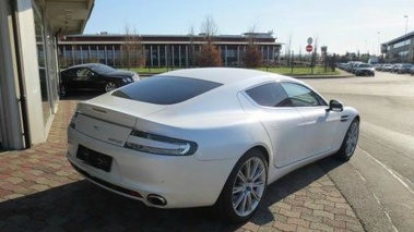 ASTON MARTIN Rapide - VENDU 2011 - 3/4 avant droit