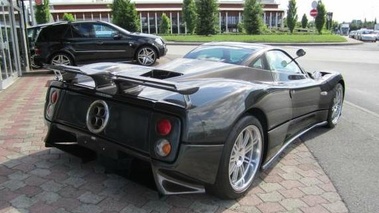 PAGANI Zonda S 7.3 - VENDU 2005 - 3/4 arrière droit