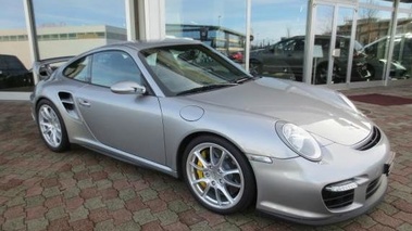 PORSCHE 997 GT2 - VENDU 2008 - 3/4 avant droit