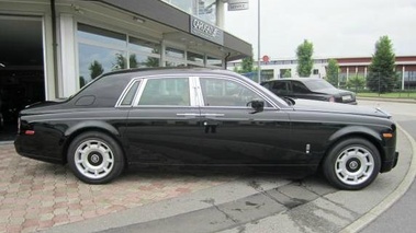 ROLLS ROYCE Phantom - VENDU 2004 - profil