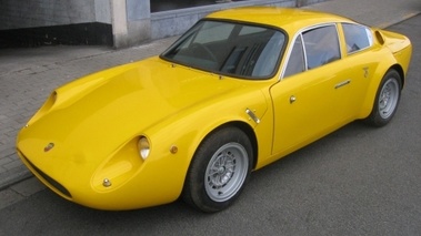 ABARTH Simca - VENDU 1965 - Abarth Simca 2000 GT Corsa - Vue 3/4 avant gauche