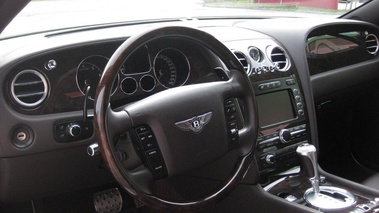 BENTLEY Bentley GTC - VENDU 2009 - Vue 3/4 avant gauche