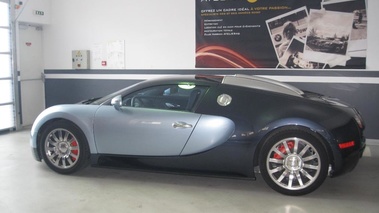 BUGATTI Veyron - VENDU 2010 - profil