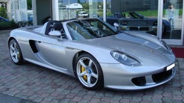 PORSCHE Carrera GT - VENDU 2005 - 3/4 avant droit