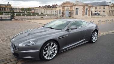 ASTON MARTIN DBS - VENDU 2008 - 3/4 avant gauche