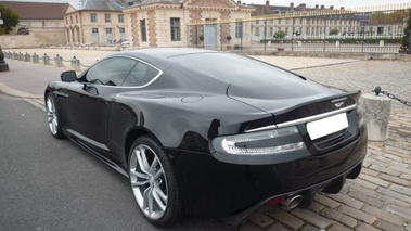 ASTON MARTIN DBS - VENDU 2010 - 3/4 arrière gauche