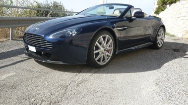 ASTON MARTIN V8 Vantage Roadster S 2011 - 3/4 avant gauche
