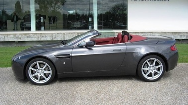 ASTON MARTIN V8 Vantage - VENDU 2008 - profil
