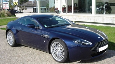 ASTON MARTIN V8 Vantage - VENDU 2009 - 3/4 avant droit