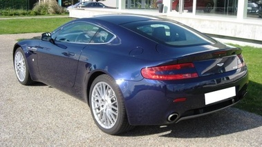 ASTON MARTIN V8 Vantage - VENDU 2009 - 3/4 avant droit
