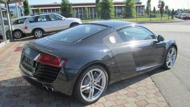 AUDI R8 - VENDU 2008 - 3/4 avant droit