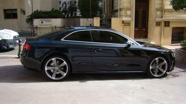 AUDI RS5 - VENDU 2010 - profil 2