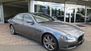 MASERATI Quattroporte GTS - VENDU 2010 - 3/4 avant droit